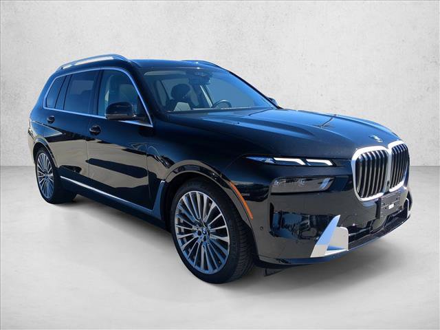 Used 2026 BMW X7 xDrive40i AWD/4WD image 3