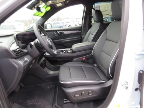 New 2026 Buick Enclave Preferred w/ Power Package image 17