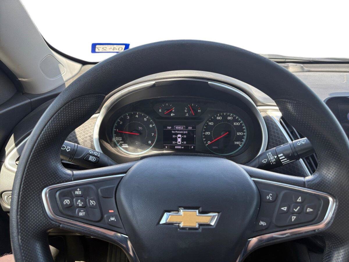 Used 2023 Chevrolet Malibu LT w/ Driver Confidence Package FWD image 13