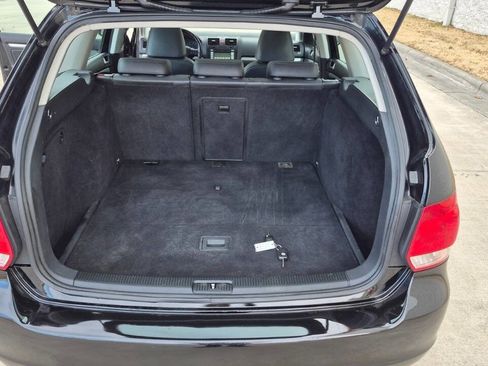 Used 2009 Volkswagen Jetta SEL image 47