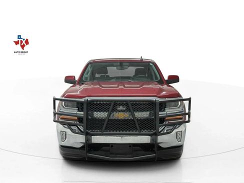 Used 2018 Chevrolet Silverado 1500 LT w/ Texas Edition image 7