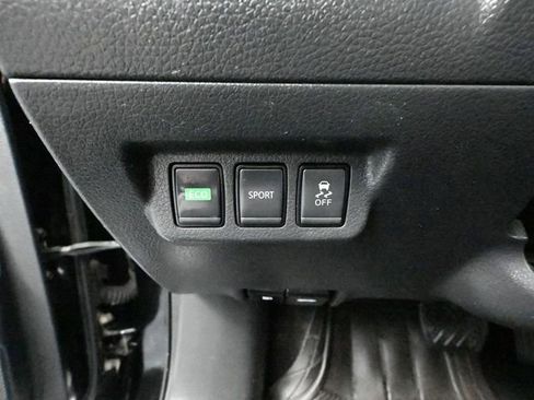 Used 2018 Nissan Sentra S image 26