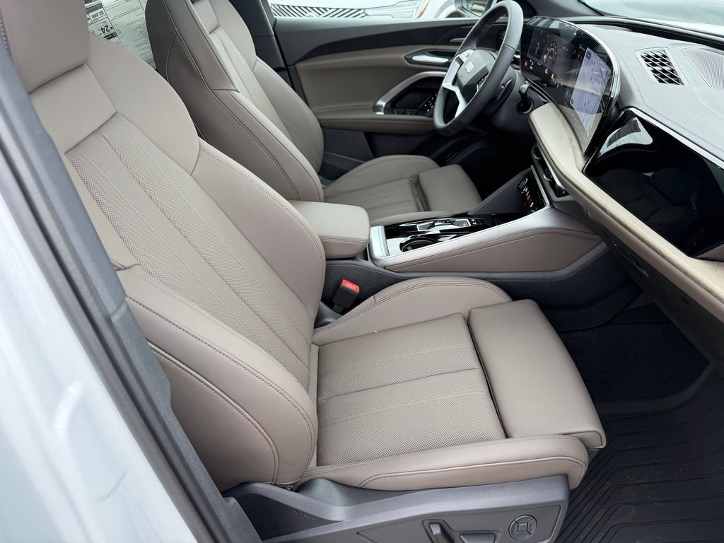 New 2026 Audi Q5 Premium Plus AWD/4WD image 9