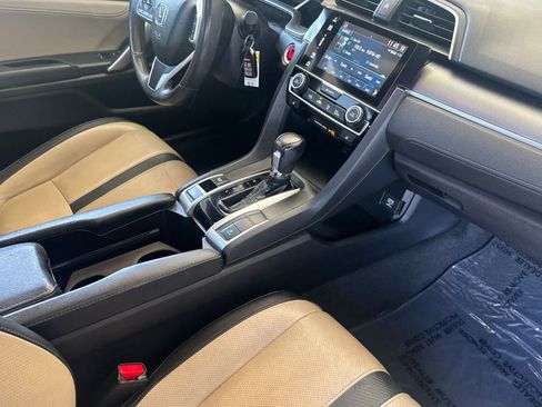 Used 2018 Honda Civic EX-L image 15