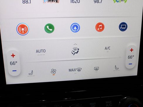 Certified 2025 Ford Ranger XLT w/ Equipment Group 301A High image 34