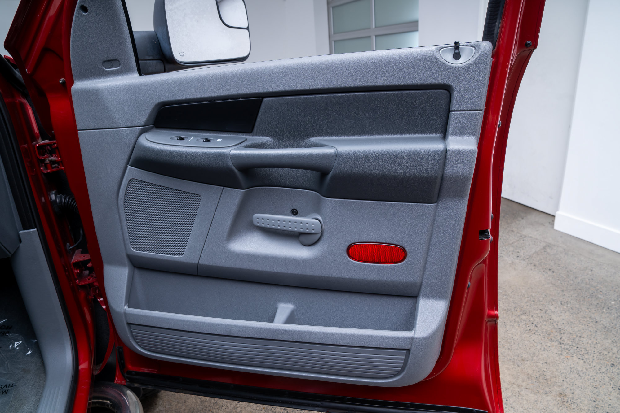 Used 2006 Dodge Ram 2500 Truck SLT w/ Light Group AWD/4WD image 21