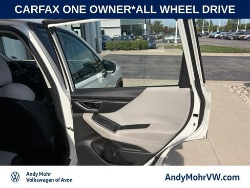 Used 2023 Subaru Forester AWD/4WD image 17