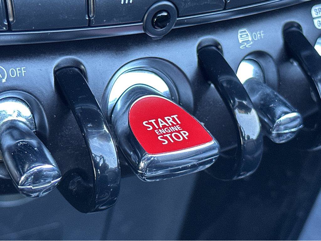Used 2020 MINI Cooper S FWD image 24