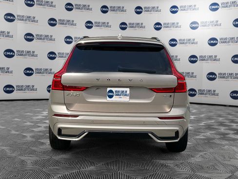 Certified 2024 Volvo XC60 B5 Plus w/ Climate Package AWD/4WD image 4