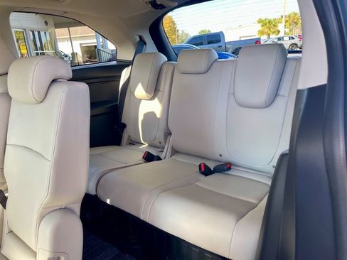 Used 2025 Honda Odyssey EX-L image 13