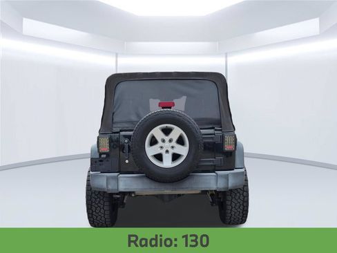 Used 2017 Jeep Wrangler Unlimited Sport w/ Quick Order Package 23S AWD/4WD image 5
