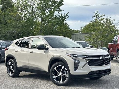 New 2026 Chevrolet Trax RS image 10