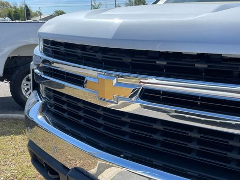 Used 2020 Chevrolet Silverado 1500 LT w/ Texas Edition image 2