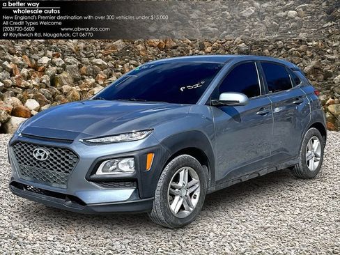 Used 2020 Hyundai Kona SE image 1