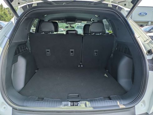 Used 2025 Ford Escape ST-Line w/ Tech Pack #1 FWD image 13