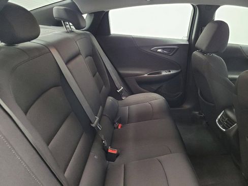 Used 2022 Chevrolet Malibu LT image 19