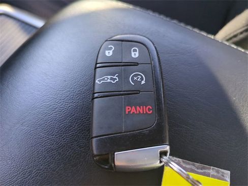 Used 2019 Dodge Charger SXT image 26