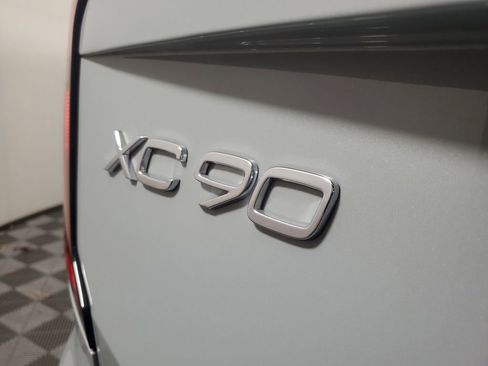 Certified 2026 Volvo XC90 B6 Plus w/ Protection Package Premier image 10
