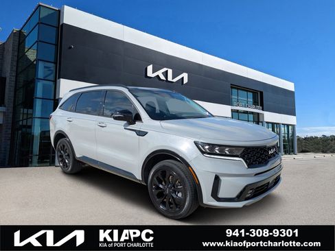 Certified 2023 Kia Sorento SX AWD/4WD image 1