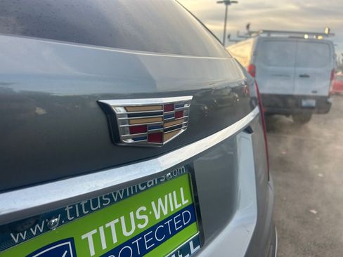 Used 2023 Cadillac XT5 Premium Luxury image 32