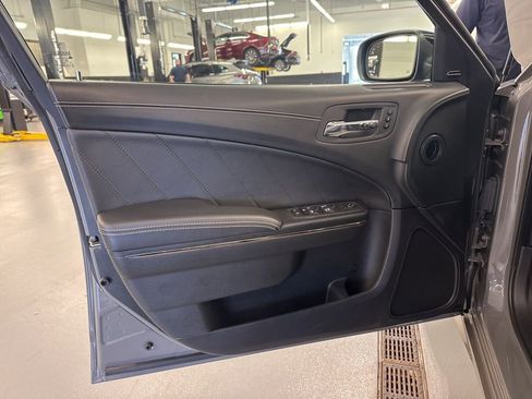 Used 2023 Dodge Charger SRT Hellcat w/ Harman/Kardon Audio Group image 8