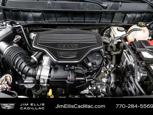 Used 2018 Cadillac XT5 Premium Luxury image 37