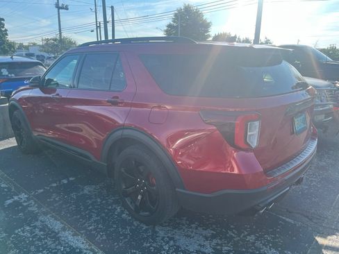 Used 2020 Ford Explorer ST w/ ST High-Performance Pack AWD/4WD image 7