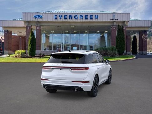New 2026 Lincoln Corsair Grand Touring AWD/4WD image 8