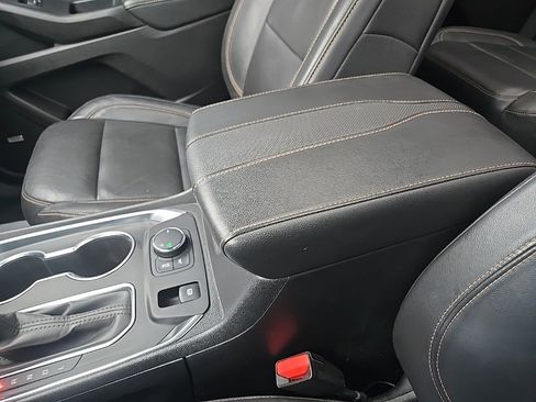 Used 2021 Chevrolet Traverse Premier w/ Redline Edition image 62