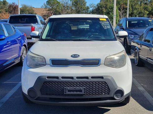 Used 2016 Kia Soul image 2