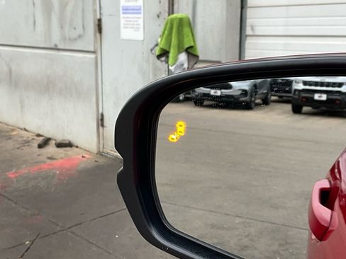 Used 2025 Honda HR-V EX-L image 20