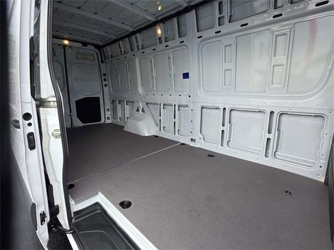 New 2025 Mercedes-Benz Sprinter 2500 image 5