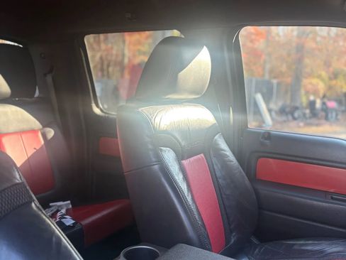 Used 2011 Ford F150 Raptor w/ Raptor Luxury Pkg image 25