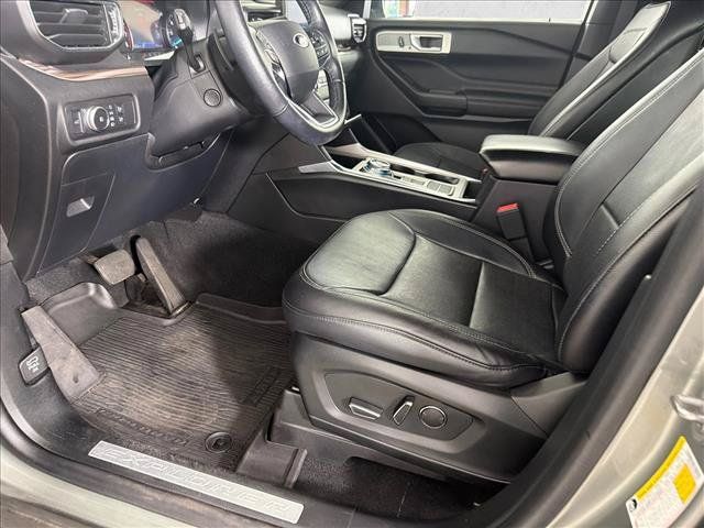 Used 2020 Ford Explorer Limited RWD image 10
