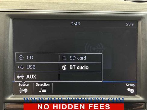 Used 2017 Volkswagen Golf S AWD/4WD image 24