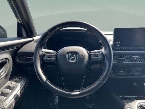 Used 2025 Honda HR-V Sport image 28