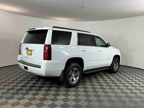 Used 2020 Chevrolet Tahoe LS w/ Enhanced Driver Alert Package AWD/4WD image 4