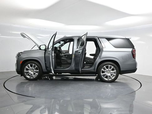 Used 2024 Chevrolet Tahoe High Country AWD/4WD image 58