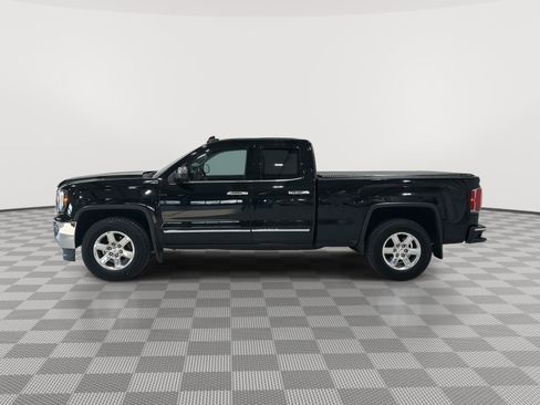 Used 2017 GMC Sierra 1500 SLT w/ Suspension Package, Off-Road image 2
