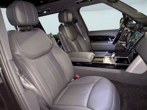 New 2026 Land Rover Range Rover Long Wheelbase SE AWD/4WD image 30