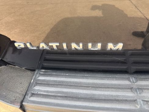 Used 2015 Ford Expedition EL Platinum image 9