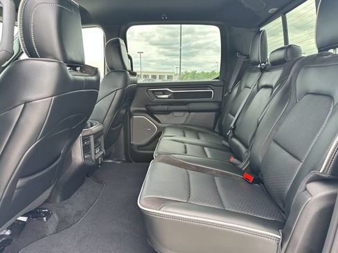 Used 2025 RAM 1500 Laramie AWD/4WD image 12