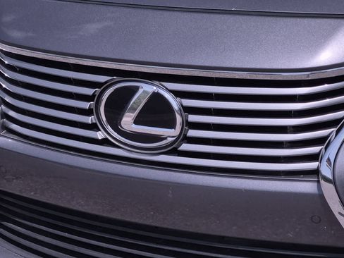 Used 2013 Lexus ES 350 w/ Luxury Pkg FWD image 12