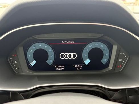 Used 2025 Audi Q3 2.0T Premium image 9