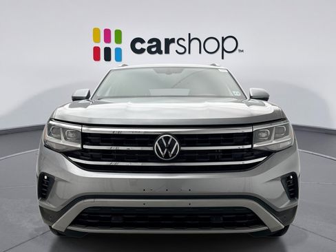 Used 2022 Volkswagen Atlas Cross Sport SE image 8