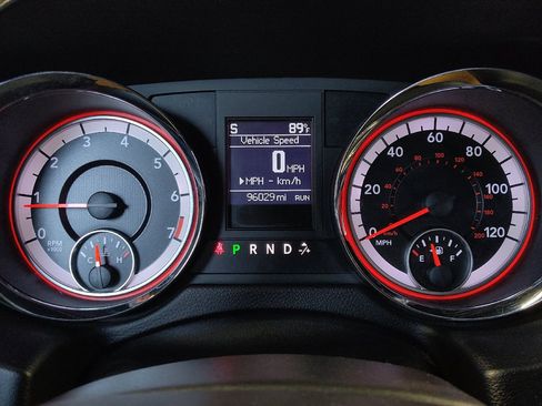 Used 2017 Dodge Grand Caravan GT FWD image 23