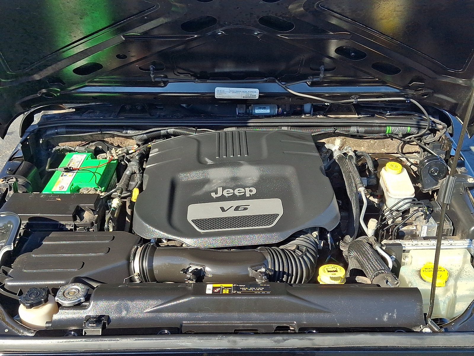 Used 2018 Jeep Wrangler Unlimited Sport AWD/4WD image 27