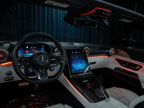 Certified 2023 Mercedes-Benz SL 63 AMG 4MATIC image 27