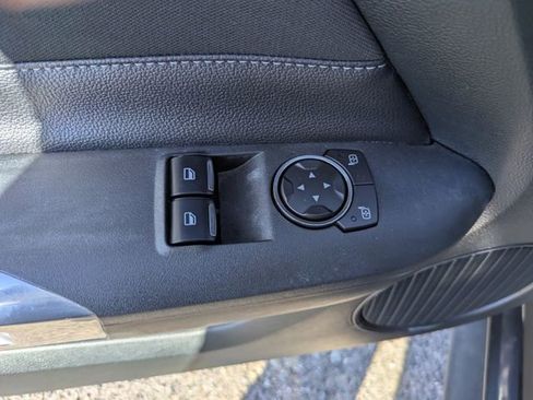 Used 2020 Ford Mustang image 19