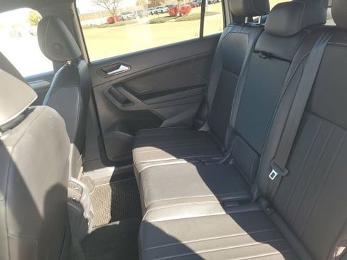 Used 2024 Volkswagen Tiguan SE R-Line w/ MDO Package, Three-Row image 21